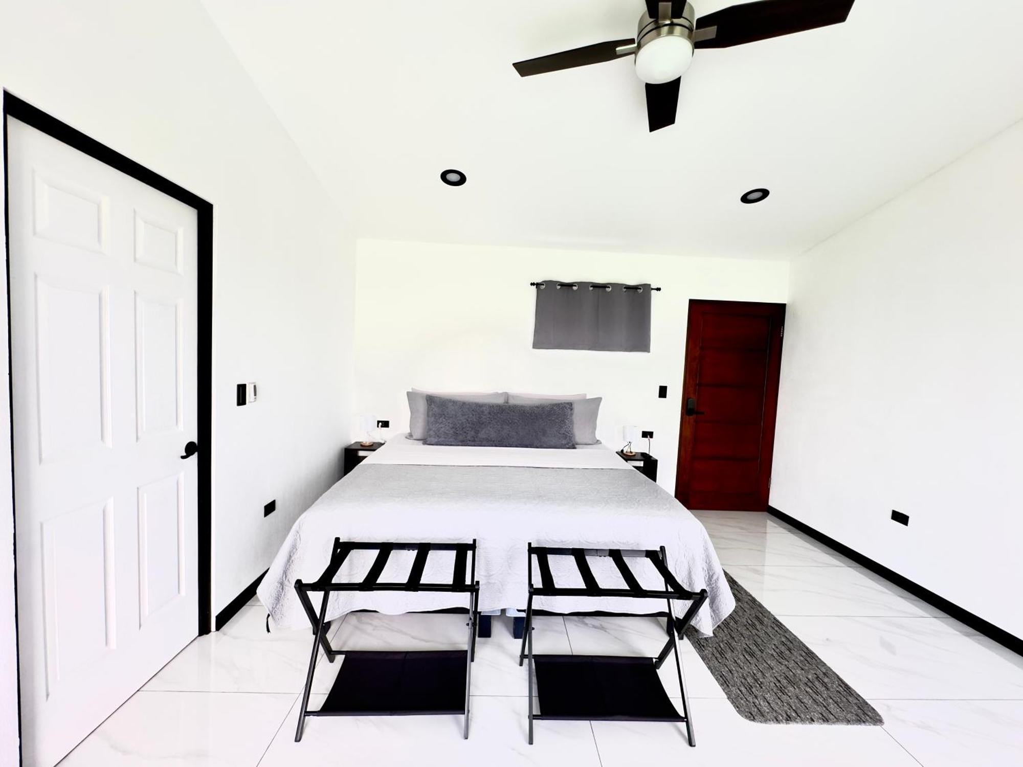 Black & White Apartments Monteverde 외부 사진